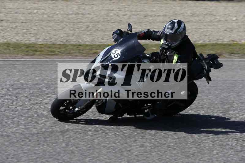 /01 02.04.2026 MAZ ADR/Gruppe gelb Gruppe gruen/55